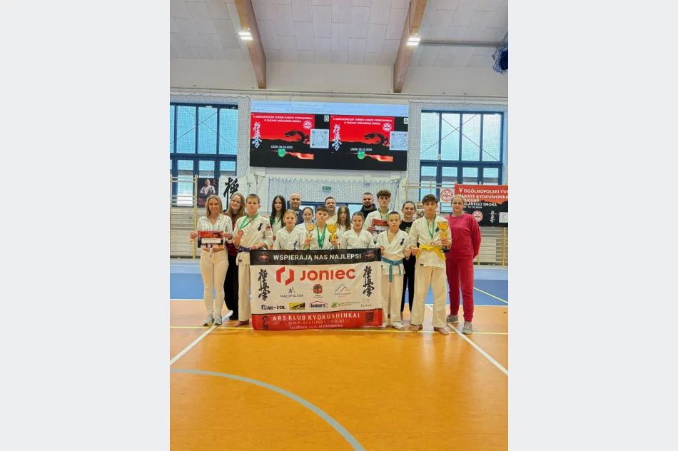 Sześć medali i kolejny udany start karateków ARS Limanowa – Joniec Team - zdjęcie 8