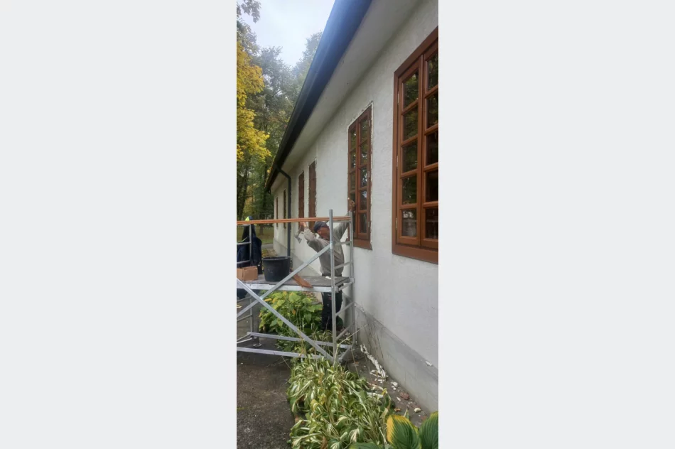 Nowe okna i drzwi w dawnym dworze - zdjęcie 2