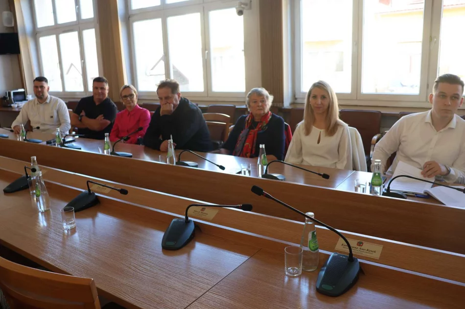 Spotkanie Komitetu Rewitalizacji w Limanowej. Rusza ocena Gminnego Programu i prace nad nowym dokumentem! - zdjęcie 16