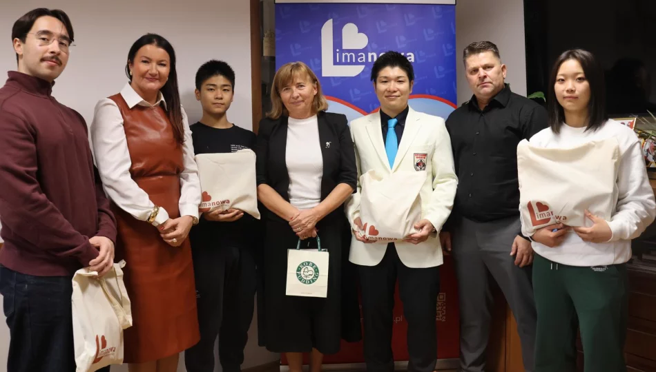 Prezydent Światowej Organizacji Karate wraz z delegacją z Japonii gościem Urzędu Miasta Limanowa! - zdjęcie 1