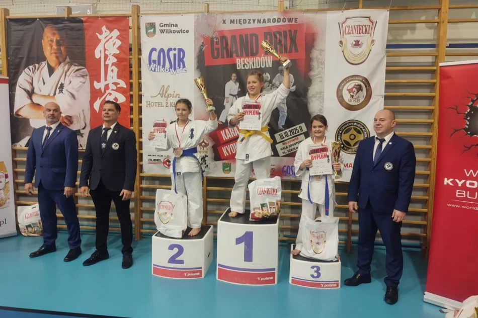 Limanowscy karatecy i ich medalowe sucesy - zdjęcie 8