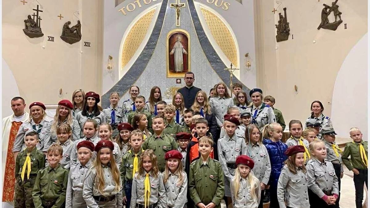 Nowa drużyna harcerska „Beskidzkie Wilki” w Słopnicach/fot.: SP nr 3 Słopnice