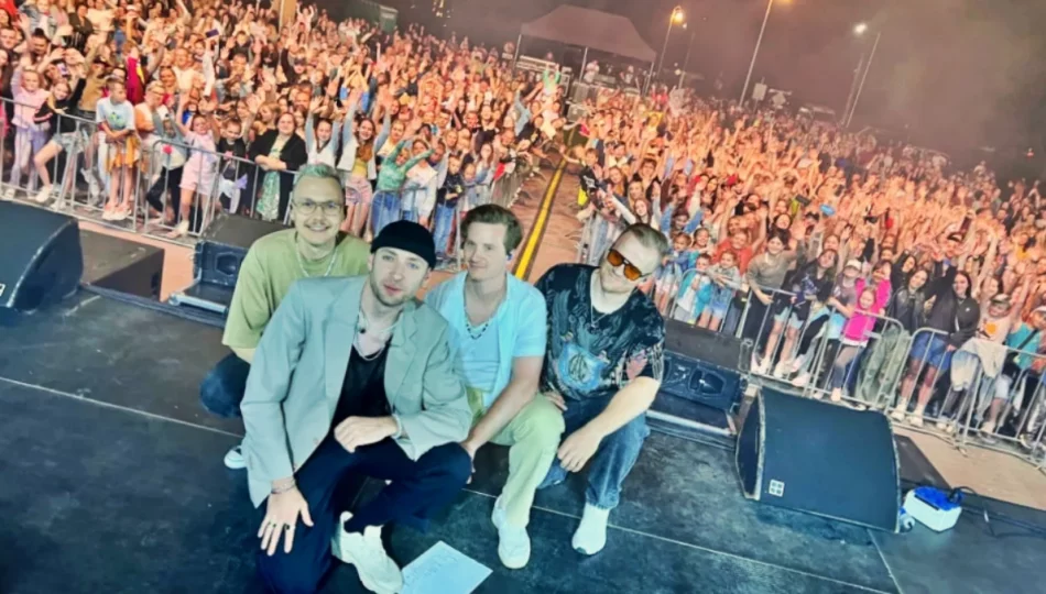 Dominik wystąpi w ramach trasy „We Are Young Tour” - zdjęcie 1