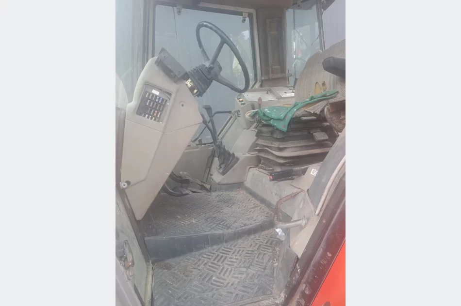 ciągnik massey 3120/1994rok - zdjęcie 4