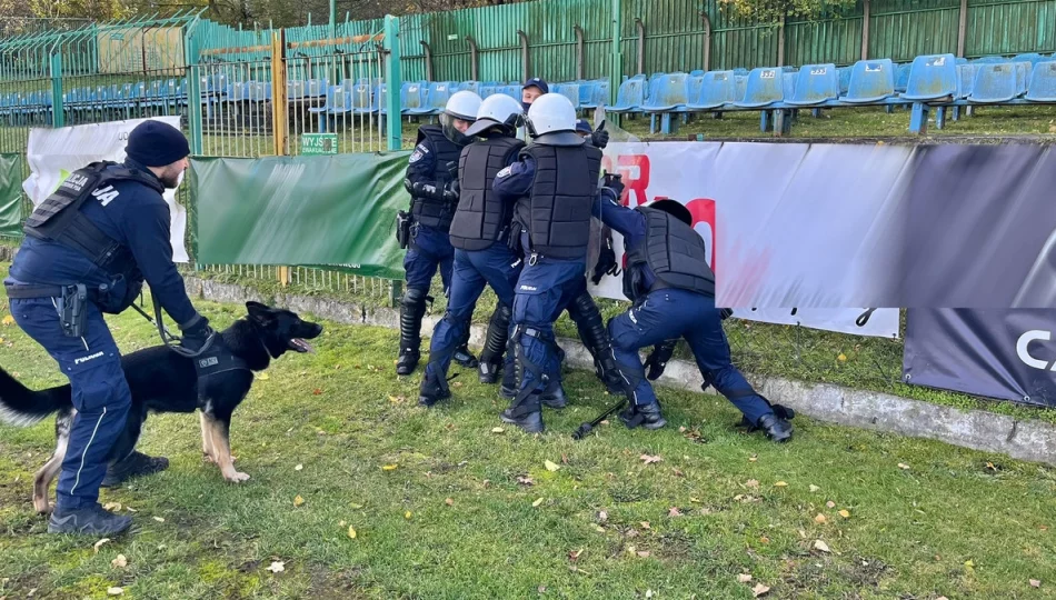 Policyjne ćwiczenia - uczestniczyli mundurowi z Limanowej - zdjęcie 1