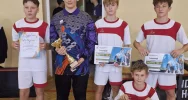 Chłopaki z Męciny Mistrzami Powiatu w Unihokeju - zdjęcie 4