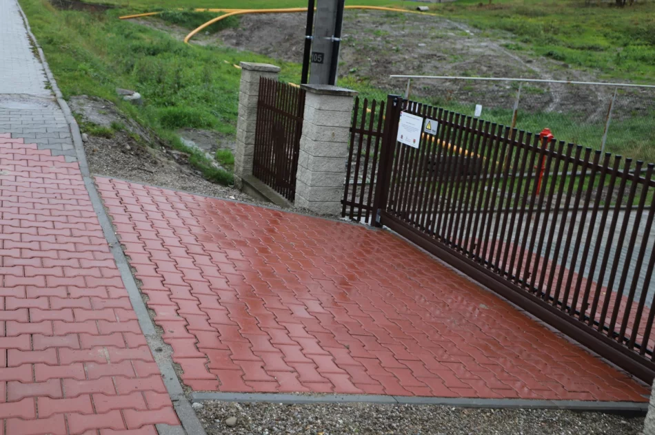 Modernizacja budynku i podjazdu, wymiana kotła gazowego oraz doposażenie OSP w Starej Wsi - zdjęcie 6