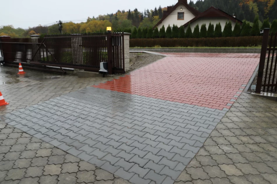 Modernizacja budynku i podjazdu, wymiana kotła gazowego oraz doposażenie OSP w Starej Wsi - zdjęcie 11