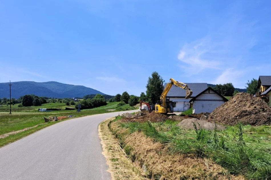 Nowe sieci wodociągowe i kanalizacyjne - zdjęcie 4