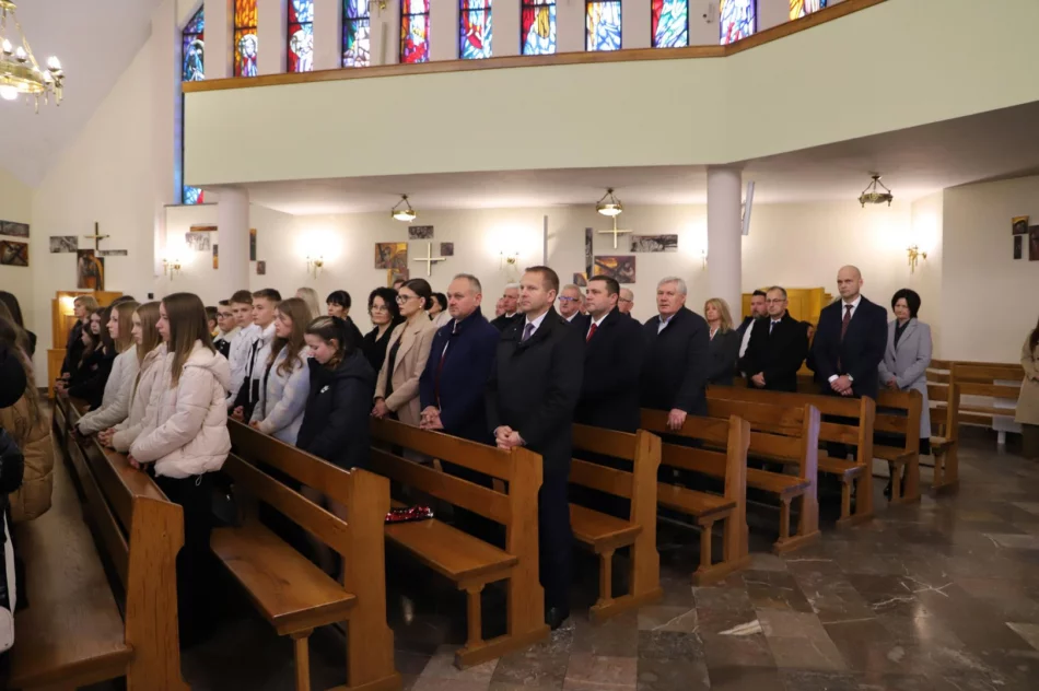 Witajcie w naszej bajce! - otwarcie przedszkola w Starej Wsi - zdjęcie 11