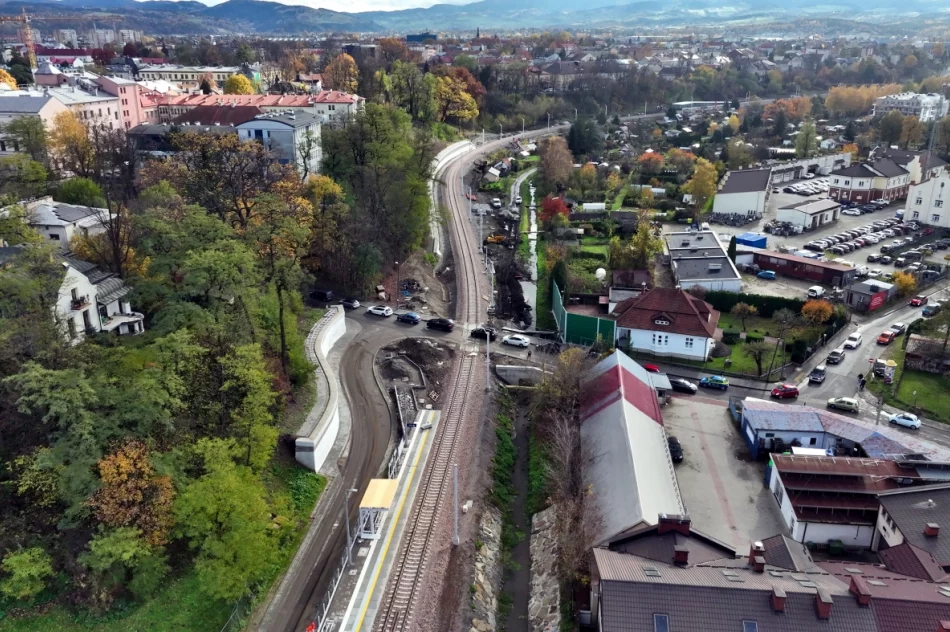 Kolejne bezkolizyjne skrzyżowanie przy modernizacji linii 104 - zdjęcie 13
