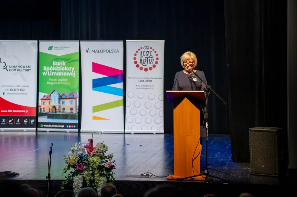 120-lecie ZNP: uroczysta gala i wyróżnienia dla nauczycieli - zdjęcie 5