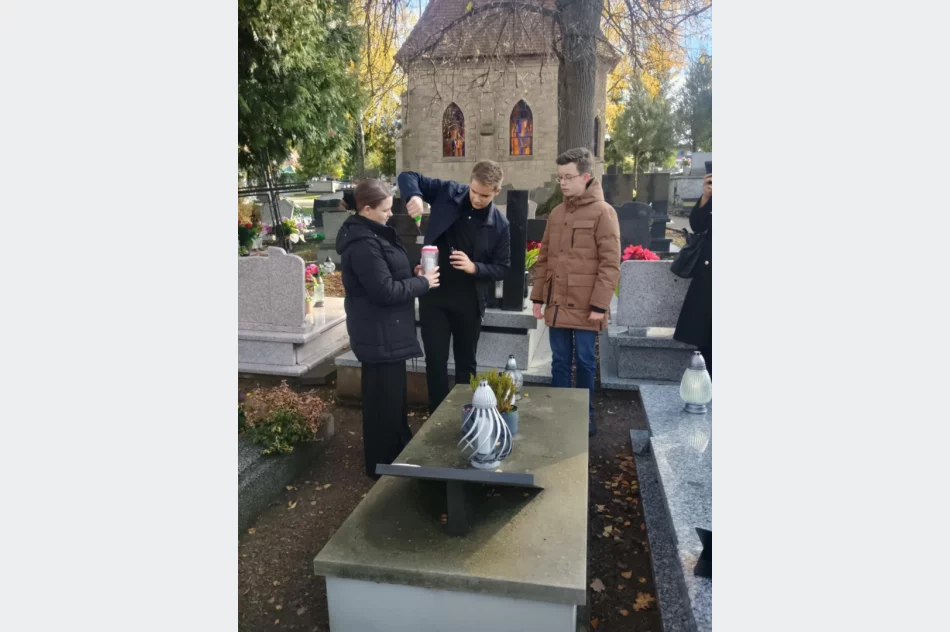 Znicze pamięci na grobach Legionistów - zdjęcie 8