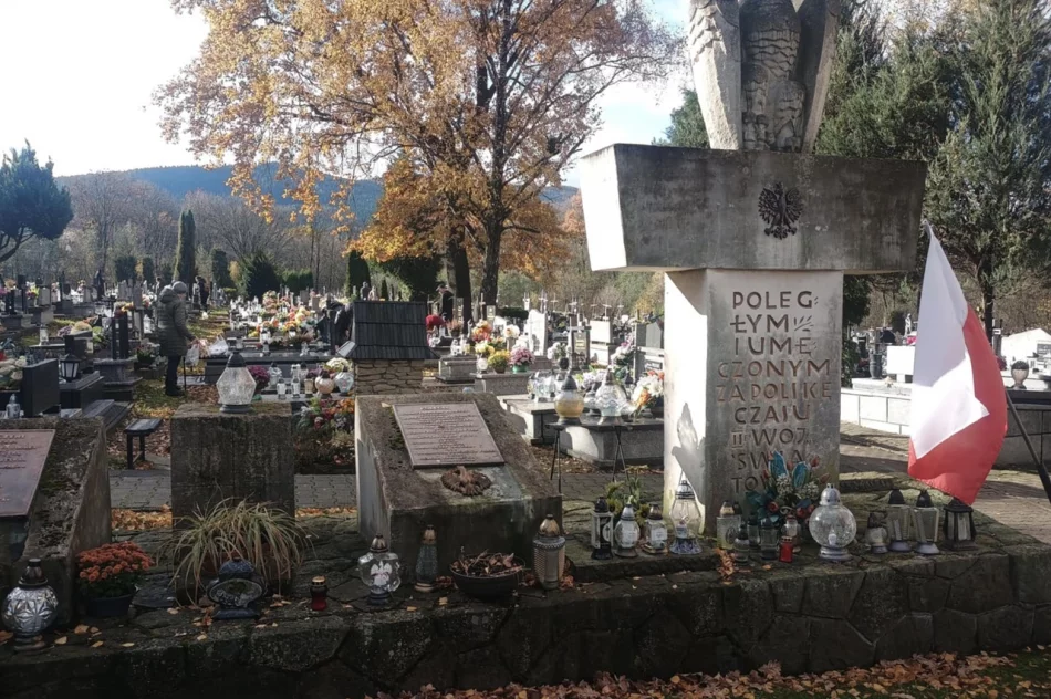 Znicze pamięci na grobach Legionistów - zdjęcie 12