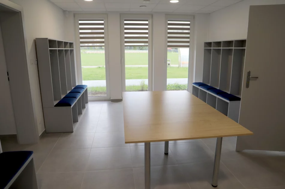 “Witajcie w naszej bajce” - przedszkole, żłobek i zaplecze sportowe (ZDJĘCIA) - zdjęcie 9