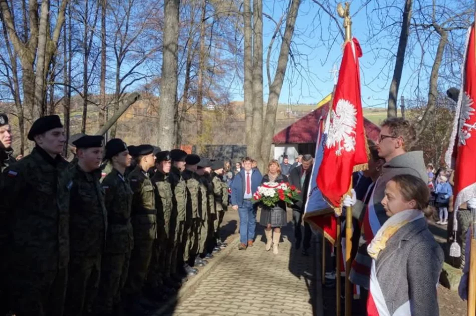 W ZSP Nr 4 w rozpoczęliśmy obchody rocznicy odzyskania przez Polskę Niepodległości pod hasłem „Świętujemy Wolność Razem!” - zdjęcie 7