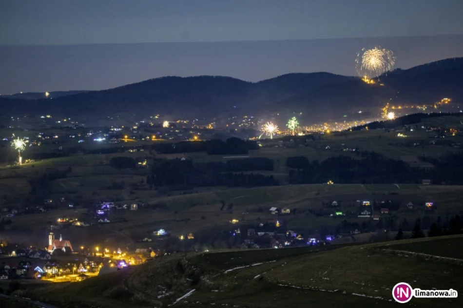 Niebo nad regionem w Sylwestra 2018 - zdjęcie 17