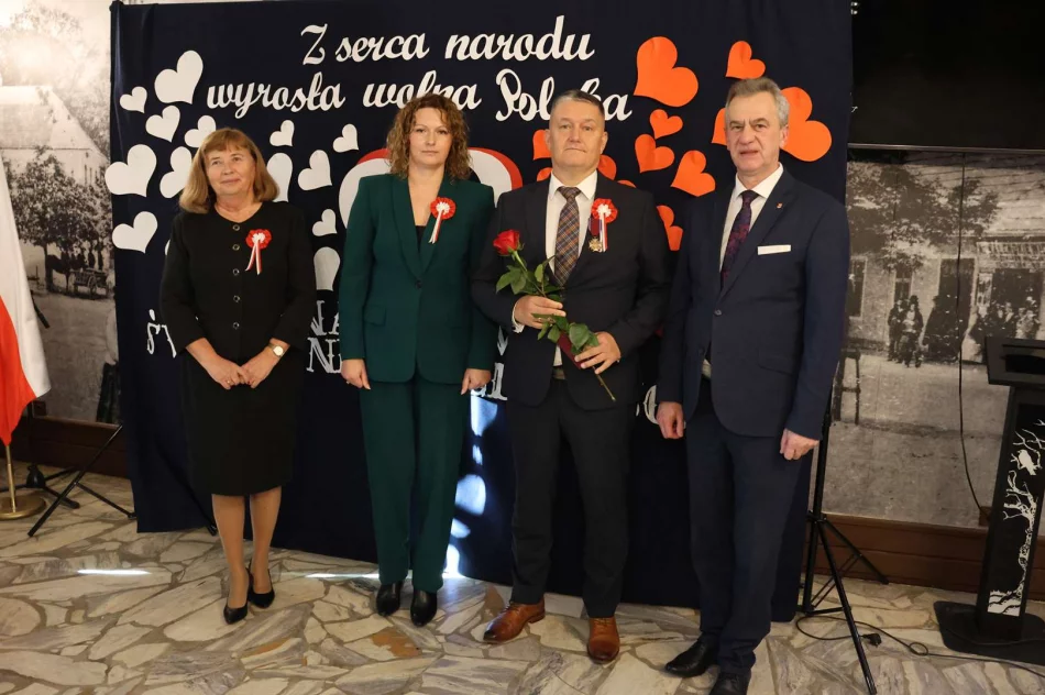 Uroczysta sesja w muzeum - wstęp do obchodów - zdjęcie 9