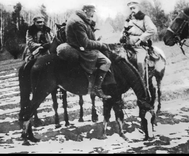 107 lat temu Józef Piłsudski przejął władzę z rąk Rady Regencyjnej; ten moment stał się symbolem - zdjęcie główne