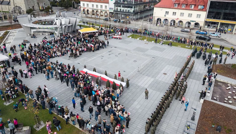 Limanowa uczciła wolność! 107. Rocznica Odzyskania przez Polskę Niepodległości - zdjęcie 1