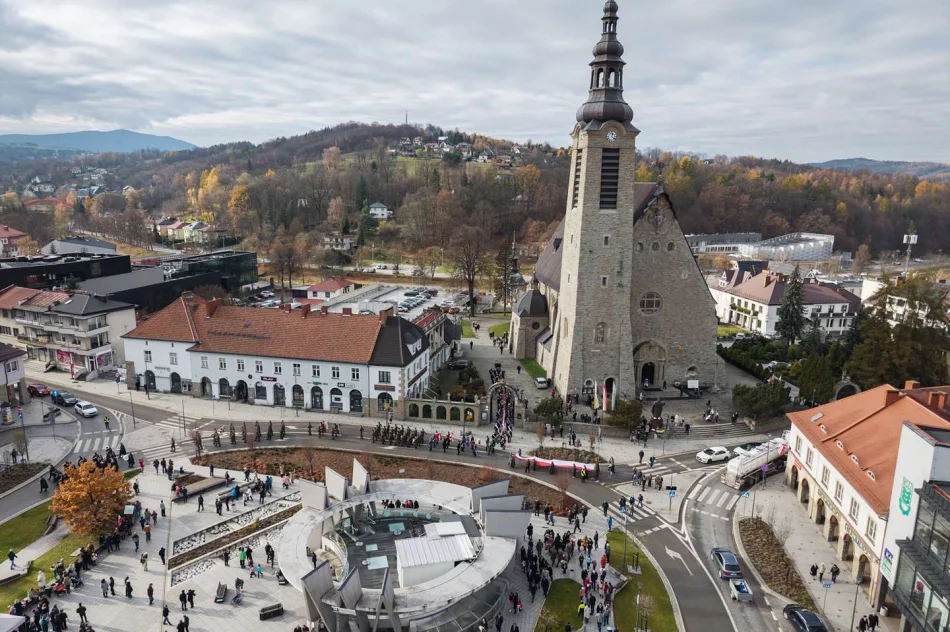 Limanowa uczciła wolność! 107. Rocznica Odzyskania przez Polskę Niepodległości - zdjęcie 3