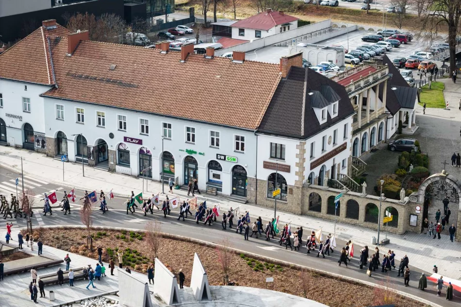 Limanowa uczciła wolność! 107. Rocznica Odzyskania przez Polskę Niepodległości - zdjęcie 4