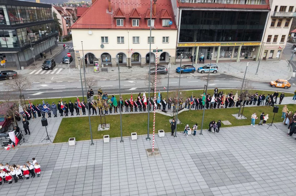Limanowa uczciła wolność! 107. Rocznica Odzyskania przez Polskę Niepodległości - zdjęcie 20
