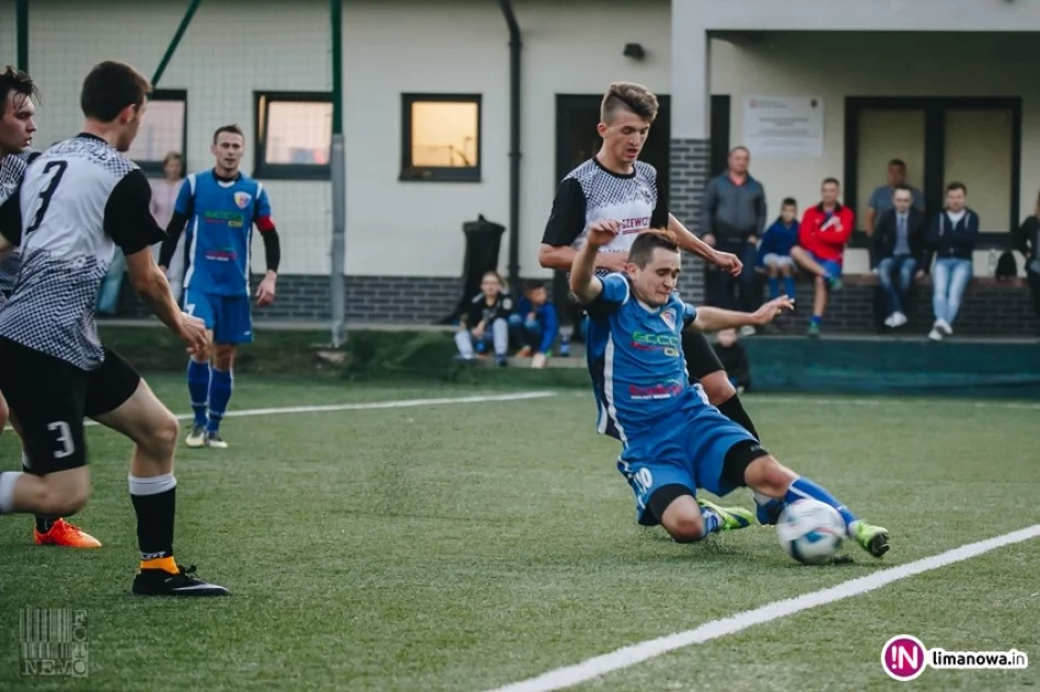 Limanovia z Pucharem Polski na szczeblu podokręgu. Sokół walczył bardzo dzielnie. - zdjęcie 2