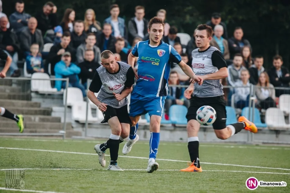 Limanovia z Pucharem Polski na szczeblu podokręgu. Sokół walczył bardzo dzielnie. - zdjęcie 3