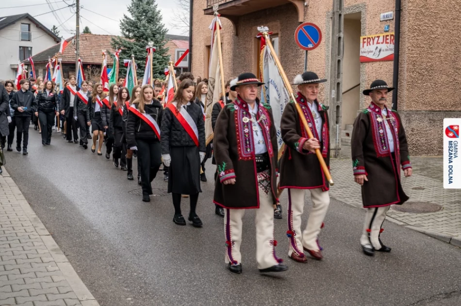 Mszana Dolna świętowała 107. rocznicę odzyskania niepodległości (ZDJĘCIA) - zdjęcie 11