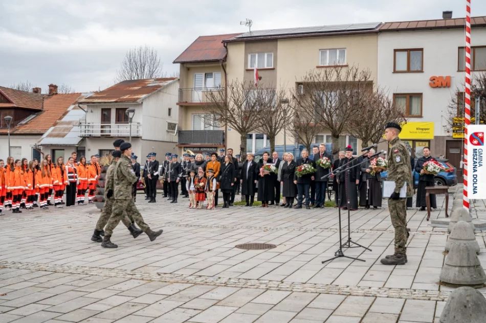 Mszana Dolna świętowała 107. rocznicę odzyskania niepodległości (ZDJĘCIA) - zdjęcie 15
