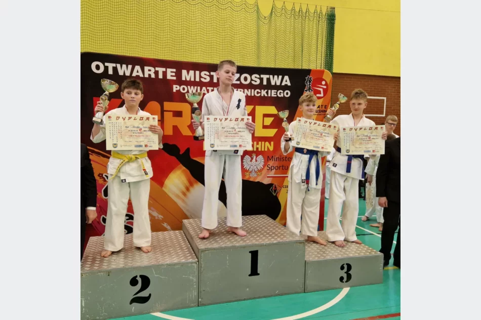 6 medali dla ARS Limanowa – JONIEC Team podczas Otwartych Mistrzostw Powiatu Rybnickiego w Karate Kyokushin - zdjęcie 6