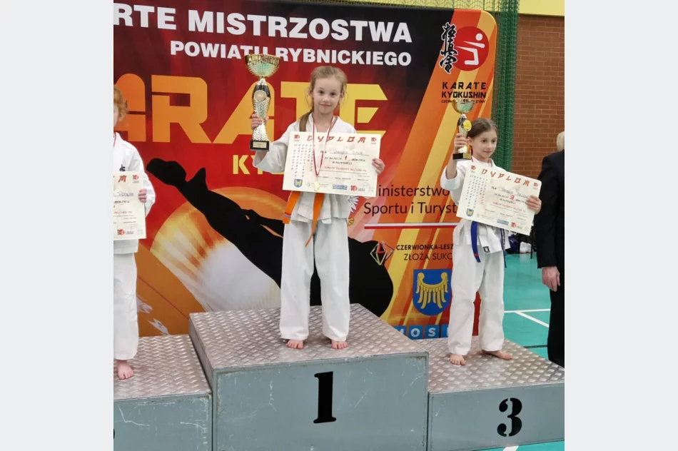 6 medali dla ARS Limanowa – JONIEC Team podczas Otwartych Mistrzostw Powiatu Rybnickiego w Karate Kyokushin - zdjęcie 10