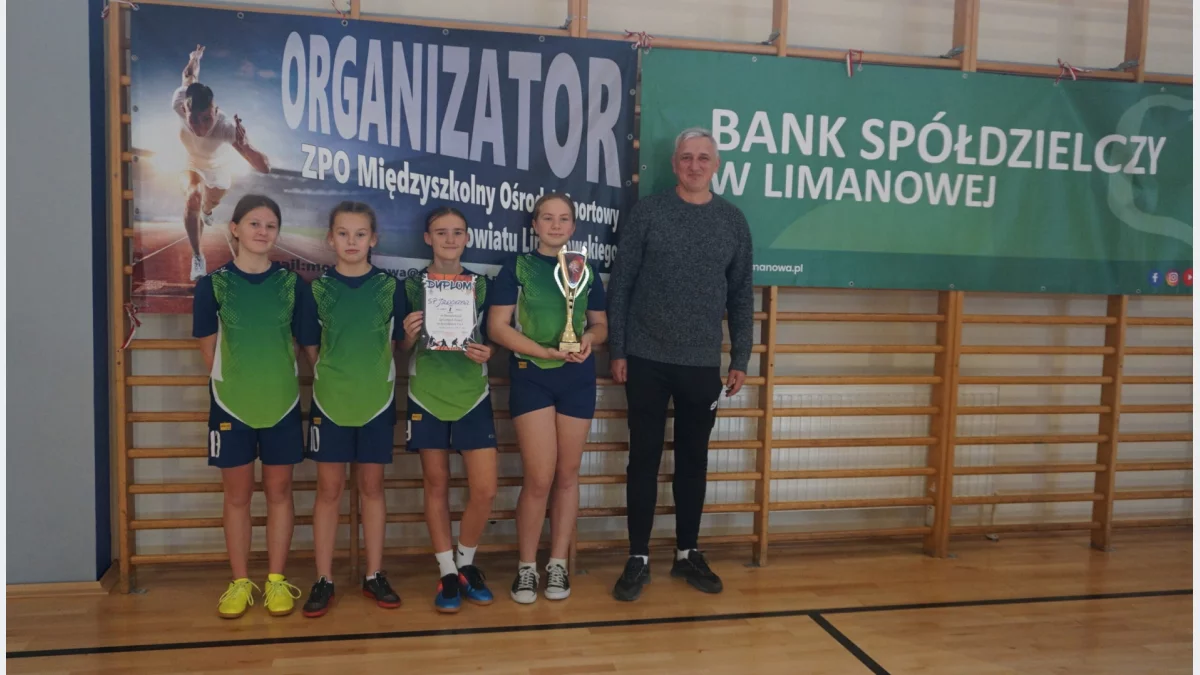 Rozstrzygnięto rywalizację w koszykarskich trójkach/Fot.: MOS Limanowa
