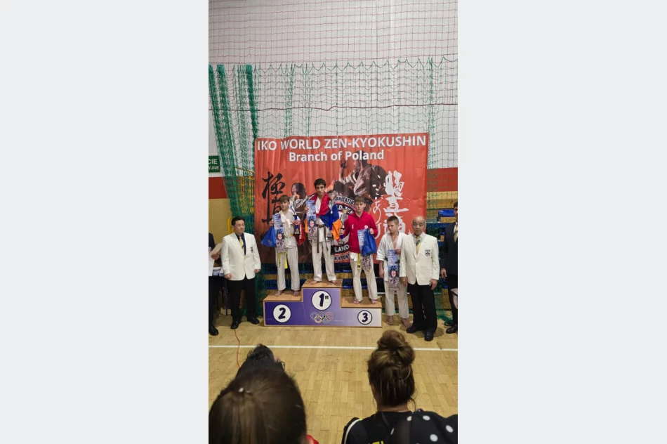  Trzy medale dla zawodników Limanowskiego Klubu Kyokushin Karate na Pucharze Europy ZenKyokushin - zdjęcie 8
