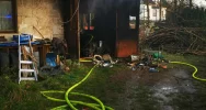 Pożar garażu - w akcji 24 strażaków - zdjęcie 3
