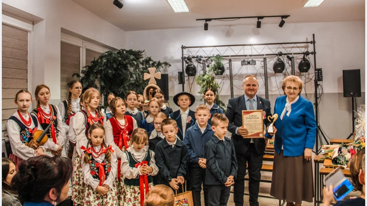 10-lecie Warsztatów Artystycznych „Czerwone Korale” w Pisarzowej