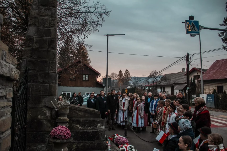 10-lecie Warsztatów Artystycznych „Czerwone Korale” w Pisarzowej - zdjęcie 13