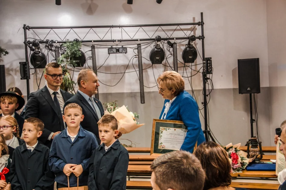 10-lecie Warsztatów Artystycznych „Czerwone Korale” w Pisarzowej - zdjęcie 20