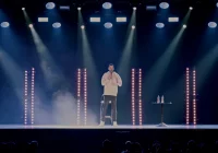 Romowie zabraniali, a Daniel Midas przyjedzie do Limanowej ze swoim stand-upem - zdjęcie główne