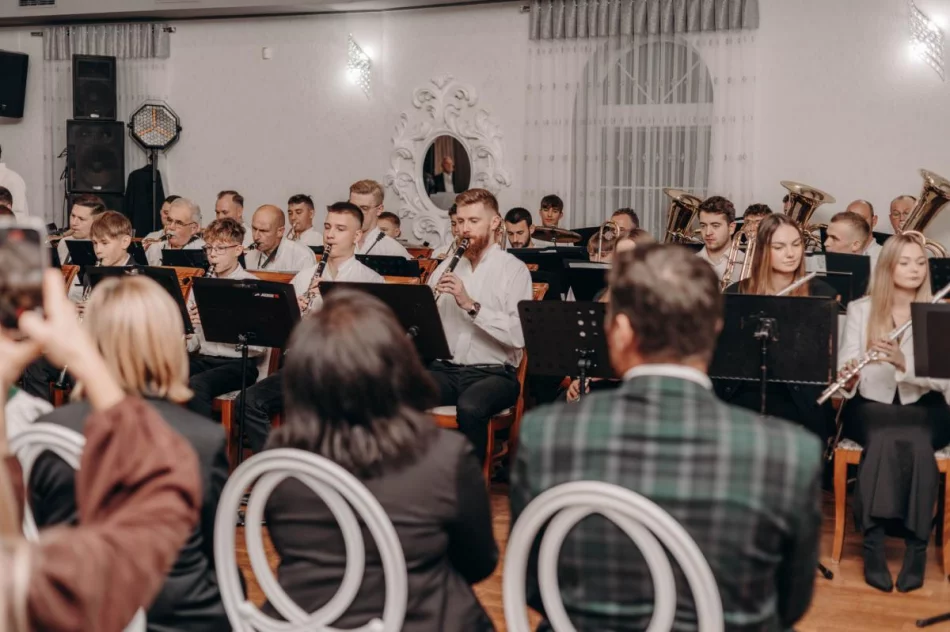 Srebrny jubileusz - świętowano 25 lat orkiestry - zdjęcie 17