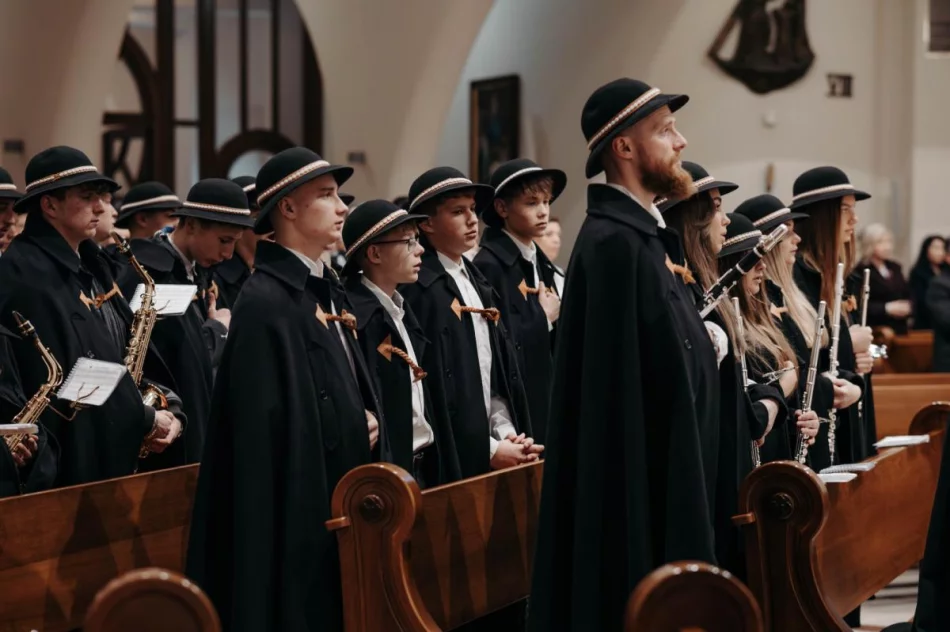 Srebrny jubileusz - świętowano 25 lat orkiestry - zdjęcie 18