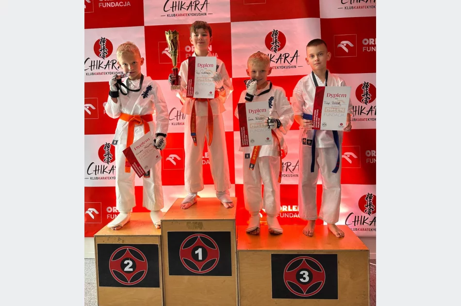 9 medali i 2 miejsce drużynowo dla zawodników Limanowskiego Klubu Kyokushin Karate na Grand Prix Polski - zdjęcie 5
