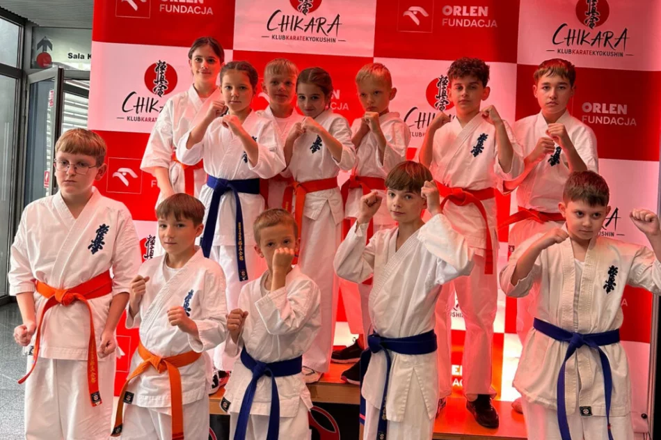 9 medali i 2 miejsce drużynowo dla zawodników Limanowskiego Klubu Kyokushin Karate na Grand Prix Polski - zdjęcie 7