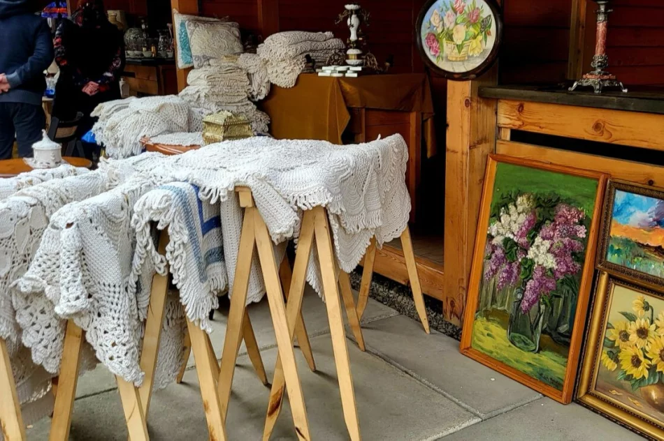Druga edycja jarmarku staroci na targowisku (ZDJĘCIA) - zdjęcie 8