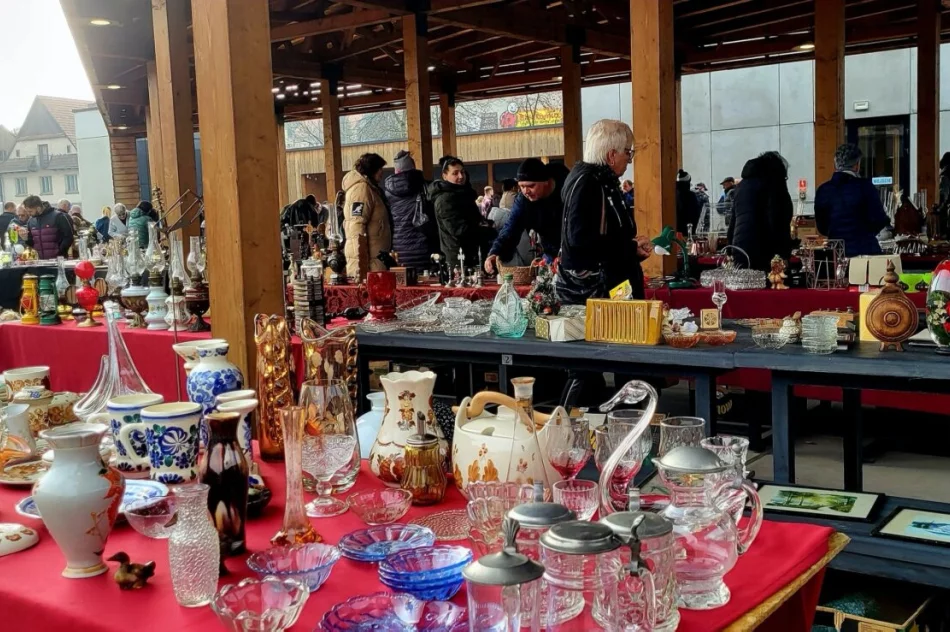 Druga edycja jarmarku staroci na targowisku (ZDJĘCIA) - zdjęcie 16