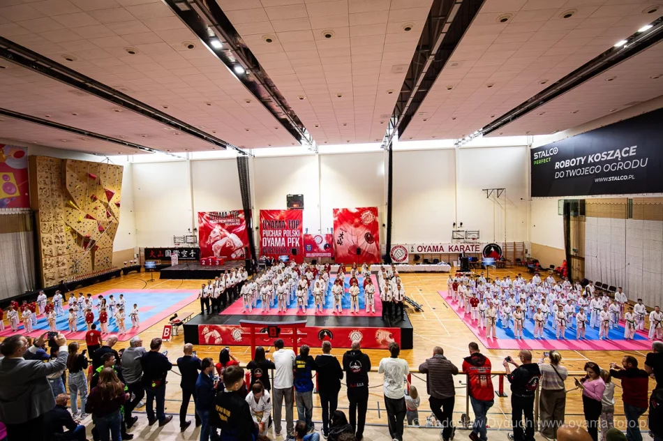 5 medali dla zawodników Limanowskiego Klubu Kyokushin Karate na Pucharze Polski w Wieliczce - zdjęcie 7