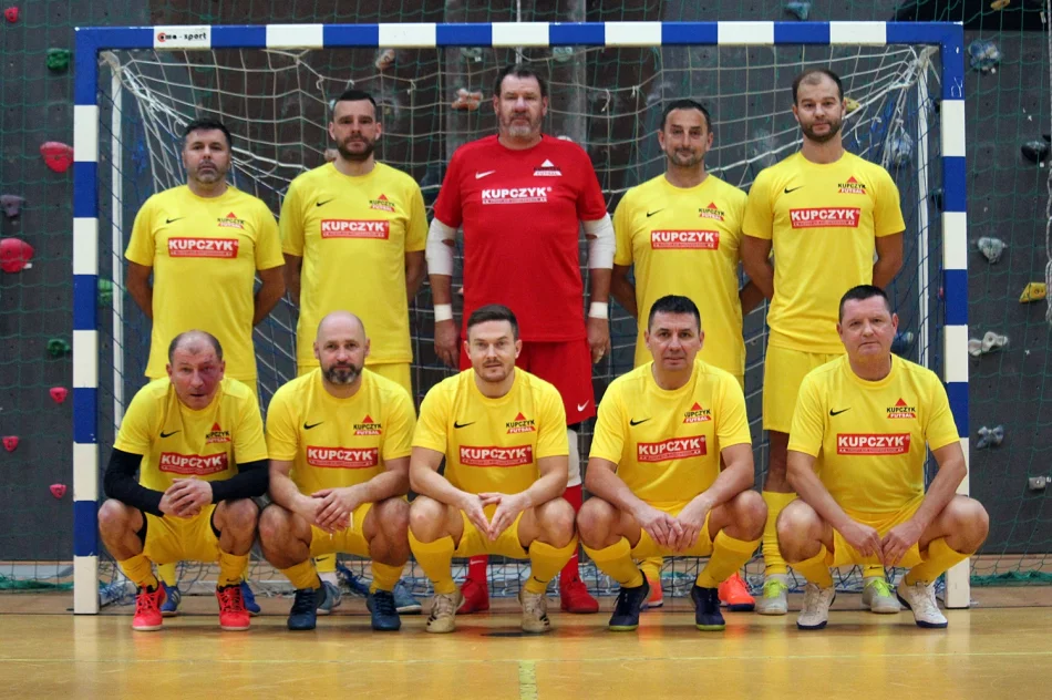 Zwycięstwo Bardejova i spora kwota uzbierana dla Zosi - zdjęcie 12