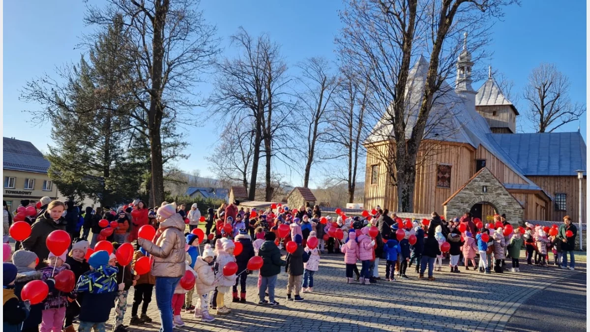 Marsz przeciw przemocy wobec dzieci (ZDJĘCIA)