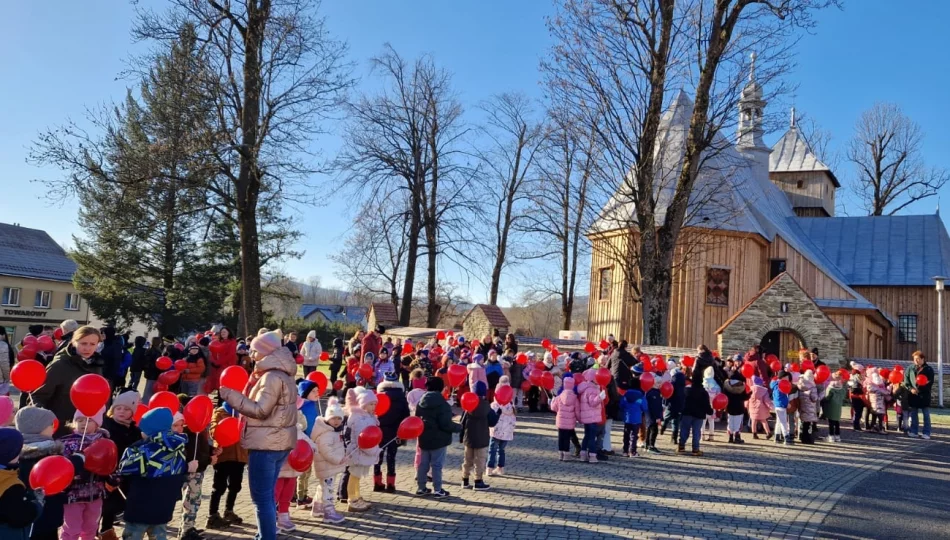 Marsz przeciw przemocy wobec dzieci (ZDJĘCIA) - zdjęcie 1